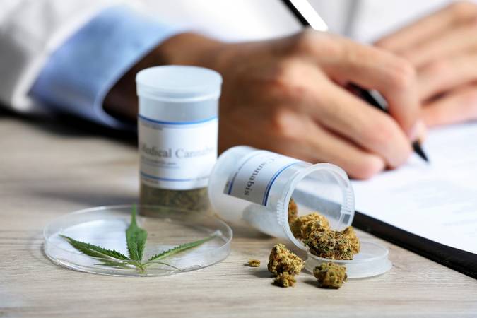 Justiça libera o uso de medicamentos à base de cannabis no SUS